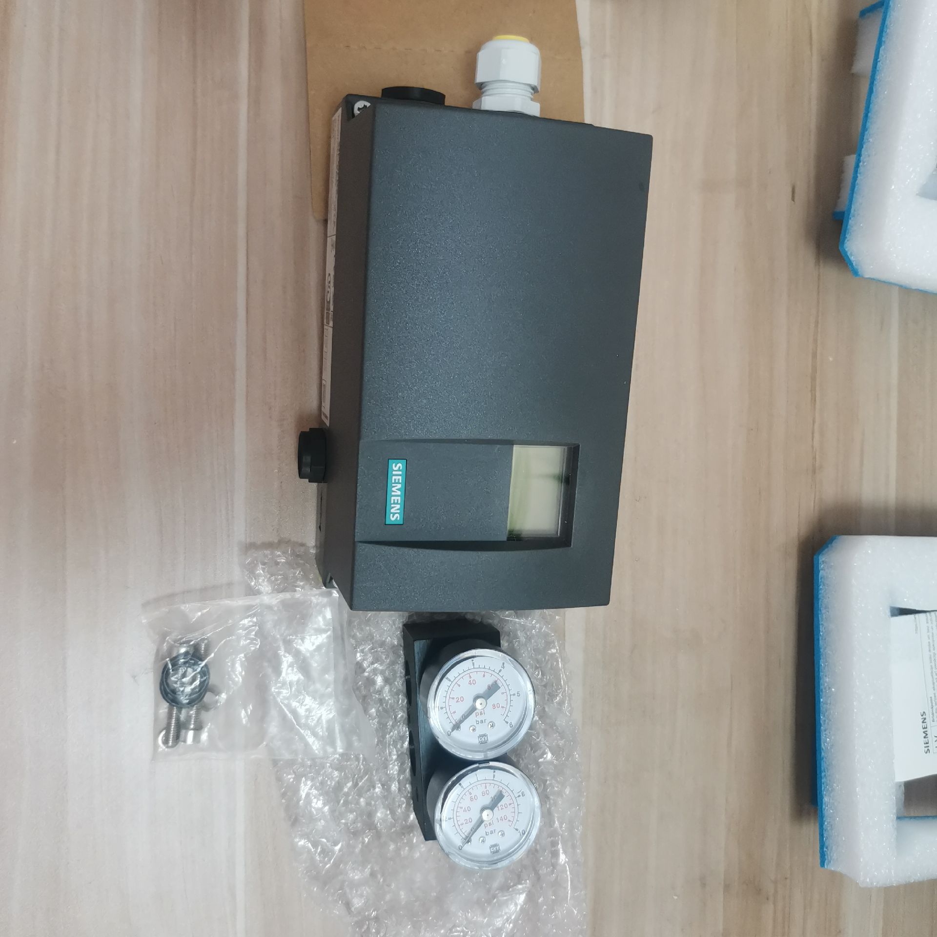 6dr5010-0ng00-0aa0西门子单作用不防爆阀门定位器